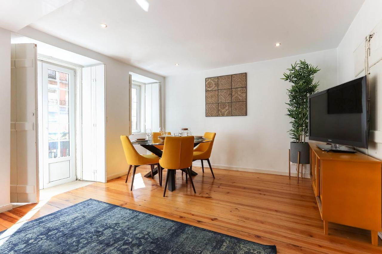 Appartement Charming And Stylish Downtown In Xix Century Building *